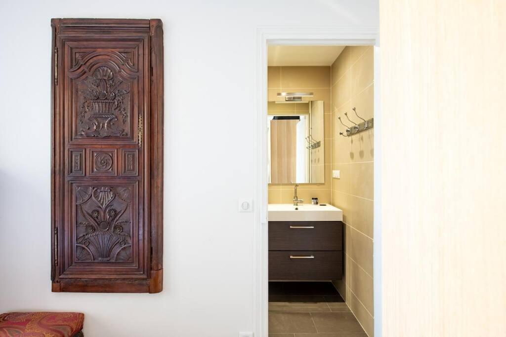 Appartement Fantin Latour - Beautiful And Bright Near Eiffel Tower *