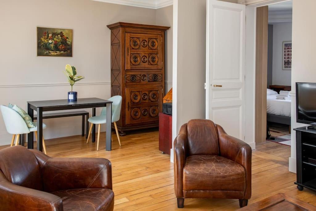 Appartement Fantin Latour - Beautiful And Bright Near Eiffel Tower *